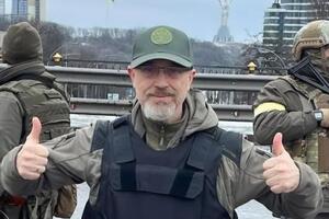 Резніков, як раніше очолюване ним Міноборони, подякував інтернет-активістам за підтримку України й висміювання російських фейків