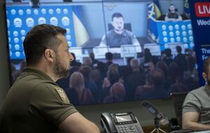 Зеленский: Территория ЕС должна быть закрыта для тех граждан России, которые используют Европу, чтобы отдохнуть от зла, которому они потакают у себя дома