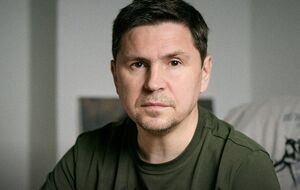 Подоляк: Они должны панически передвигать свои резервы по всей линии фронта, по всем 1300 км. Пусть думают, где Украина будет атаковать сегодня