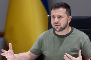 Зеленский заявил 30 августа, что ВСУ будут уничтожать все склады и штабы оккупантов, где бы они ни размещались