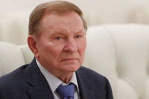 Кучма: Украина должна бороться и решить все на поле боя