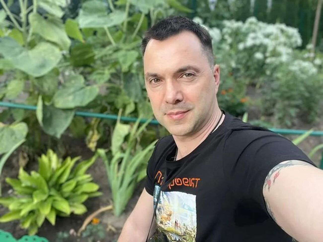 Арестович: Друзі, щиро всім дякую, усе заради вас