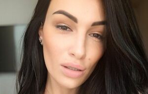 Приходько: Теперь эта поза называется "Сильная женщина". Ну, слава Богу