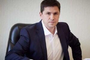 Подоляк вважає, що для посилення переговорної позиції Україні потрібно більше західної зброї та далекобійні ракети ATACMS для систем HIMARS