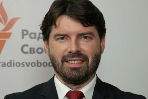 Андрей Новак: Наша экономика сейчас работает на решение оперативных и острейших проблем и кризисов