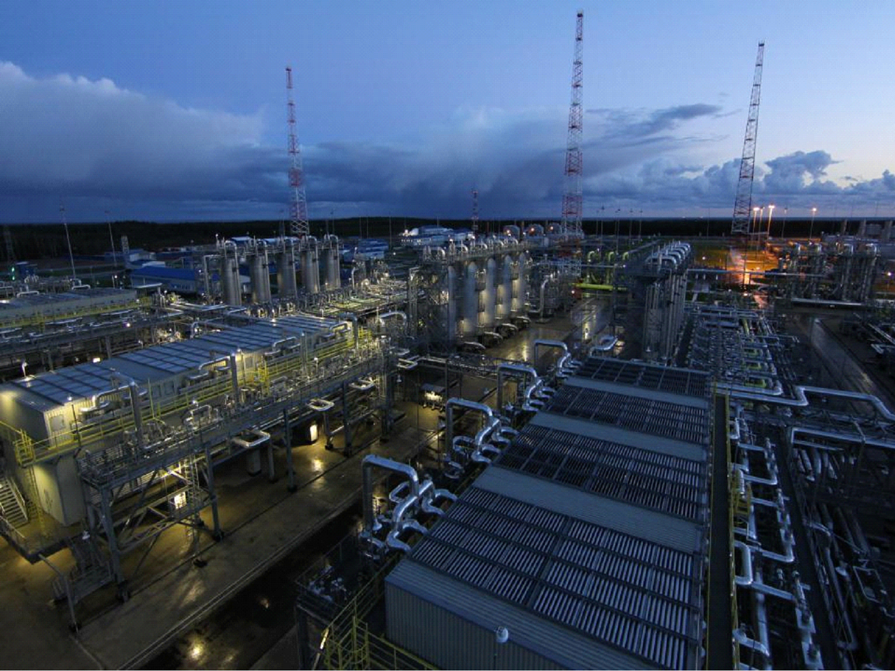 По данным СМИ, Россия сжигает газ на компрессорной станции "Портовая"