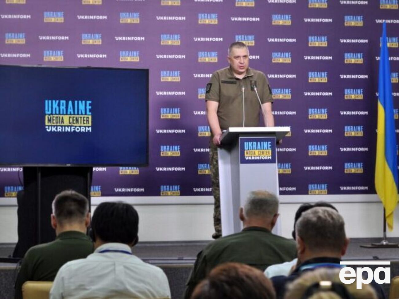 Оккупанты стянули большое количество вооружения и военной техники в северо-восточные районы Херсонской области, отметил Громов