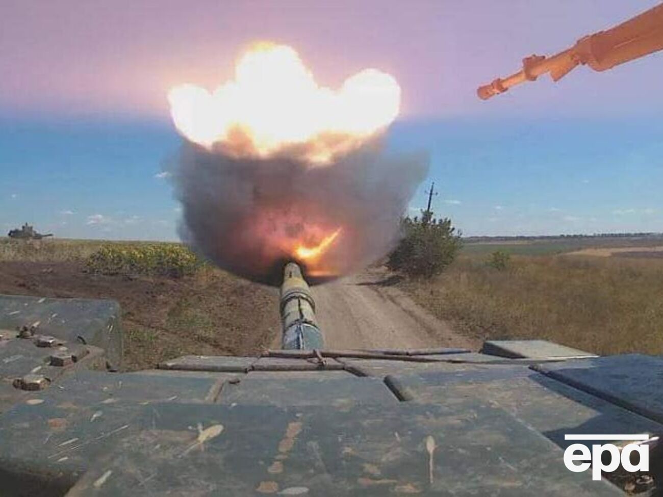 В течение недели ВСУ улучшили тактическое положение и продвинулись в глубину обороны противника в районах четырех населенных пунктов, отметили в Генштабе