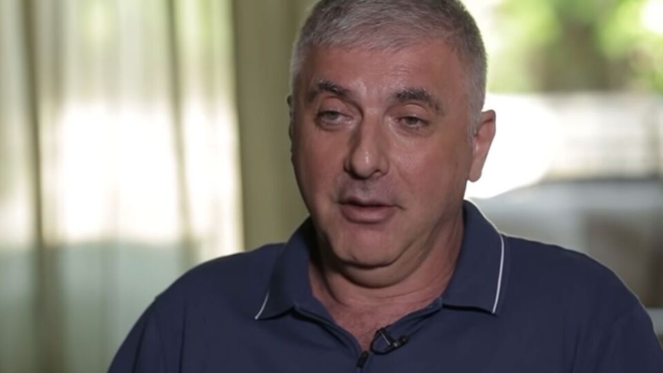 Невзлін розповів, що Путін більшу частину рішень ухвалює одноосібно, але іноді радиться з невеликою групою своїх прибічників
