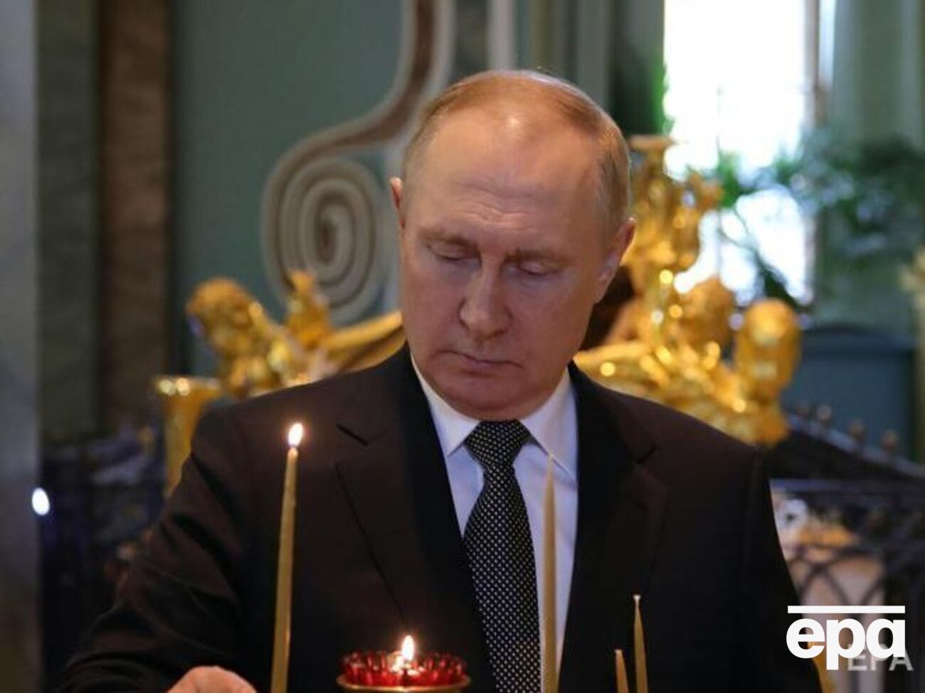 Путин находится у власти с 2000 года