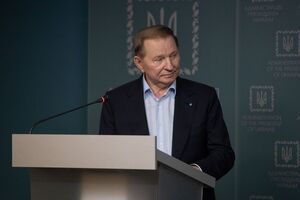 Кучма: Здається, Черчилль сказав після Мюнхена, що той, хто вибрав безчестя, щоб уникнути війни, отримає спочатку безчестя, а потім і війну. Краще, як на мене, не скажеш
