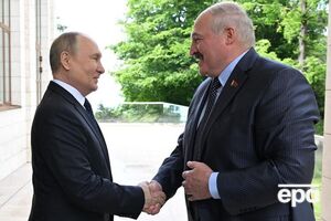 Невзлін назвав Лукашенка (на фото праворуч) Тарганом