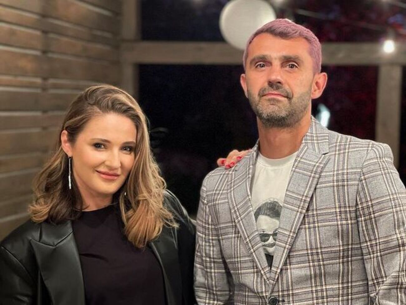 Песик та Стадницький займаються волонтерською діяльністю