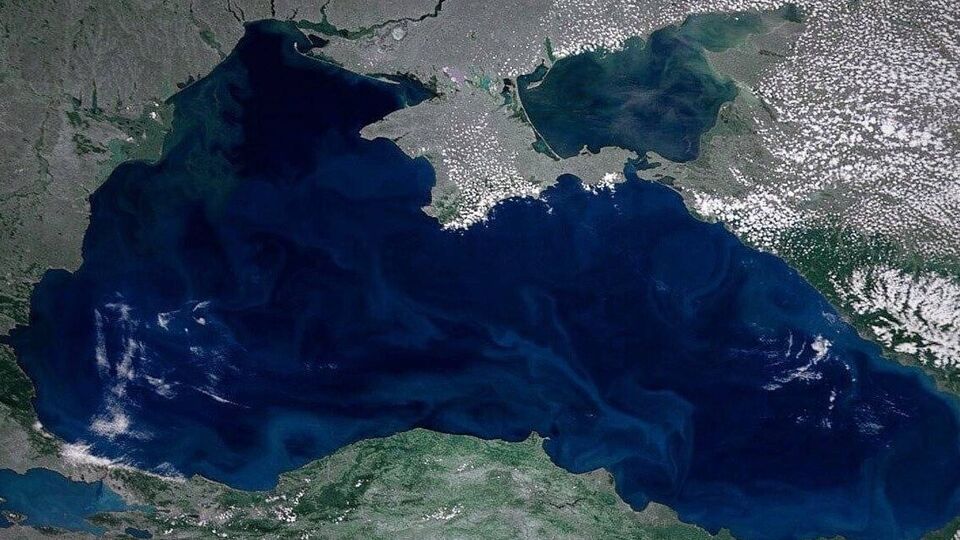 В Черном море находятся четыре вражеских носителя крылатых ракет "Калибр"