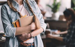 Даже в тяжелые времена нужно уметь находить мотивацию к получению образования