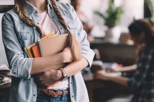 Даже в тяжелые времена нужно уметь находить мотивацию к получению образования