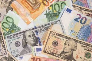 У НБУ стверджують, що підстав для валютної паніки немає