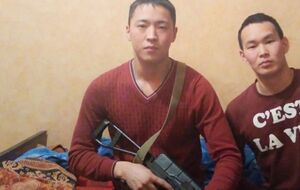 Розслідувачі розповіли про розмову з Монгушем (на фото зліва)