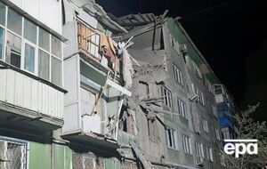 Унаслідок ракетного удару сталося руйнування міжповерхових перекриттів із другого до п'ятого поверху у третьому під'їзді п'ятиповерхового житлового будинку в Костянтинівці, зазначили у ДСНС