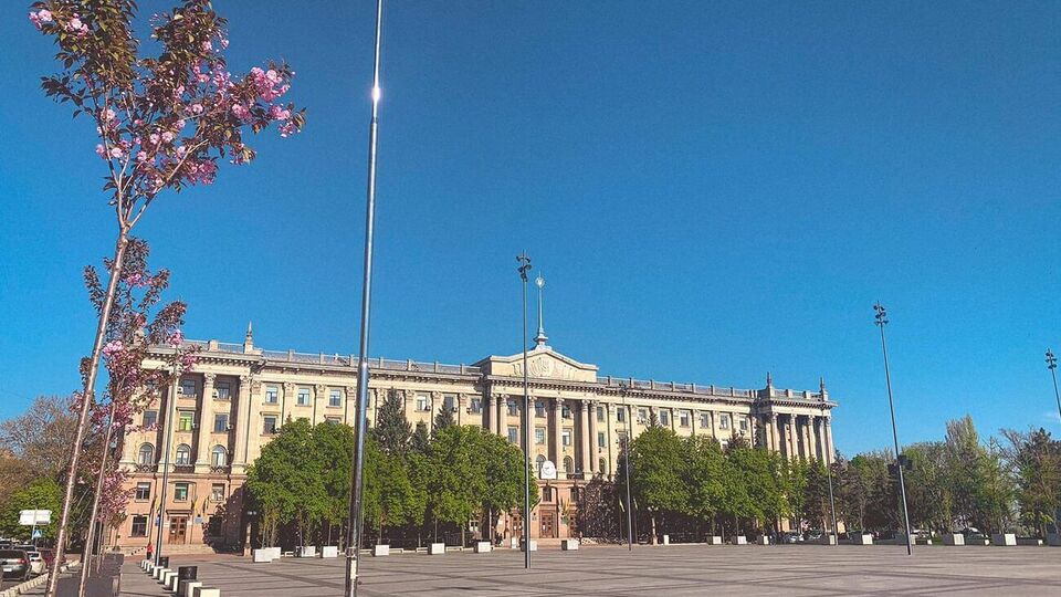 Наступ і взяття Миколаєва необхідні окупантам, якщо вони планують захоплення Одеси, зазначила The Times
