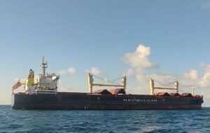 Rojen направляется в Англию