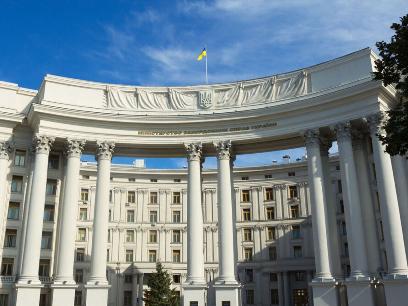 МИД: Украина решительно поддерживает суверенитет и территориальную целостность Грузии в ее международно признанных границах