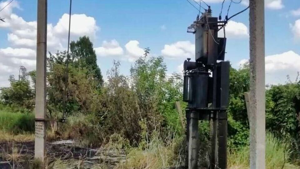 Из-за обстрелов Никопольского и Криворожского районов Днепропетровской области накануне без света осталось более 3 тыс. домохозяйств