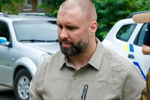 Олег Синєгубов закликав жителів Харківської області бути обережними і не брати до рук снаряди
