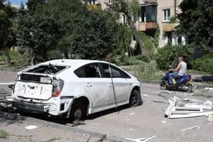 Гайдай: Якщо від представників ЛНР місцевим вдавалося відкупитися, то від російських військових їм залишається тільки ховатися