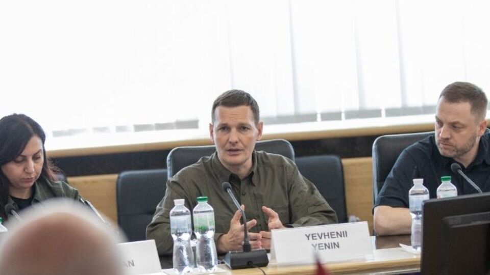 Єнін: Ідуть на співпрацю з росіянами наші громадяни фактично за якихось 5–10 тис. грн