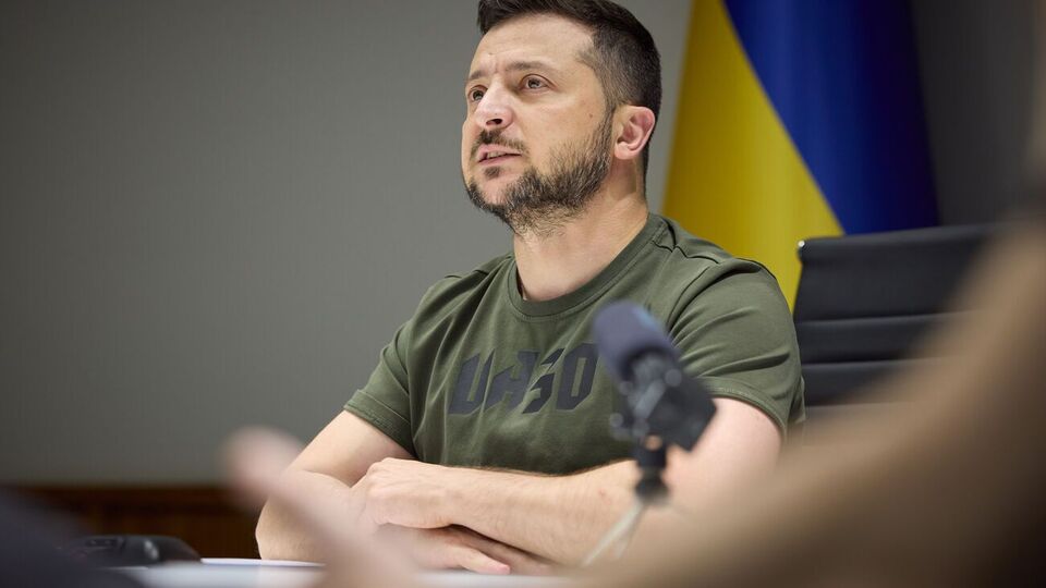 Зеленський має розглянути петицію про заборону в'їзду росіянам в Україну на 50 років