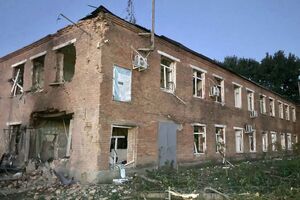 В селе Каменское взрывы уничтожили два помещения аграрной компании