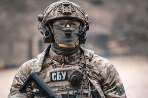 Двом чиновникам оголосили про підозру за статтею про державну зраду, одному – про колабораційну діяльність