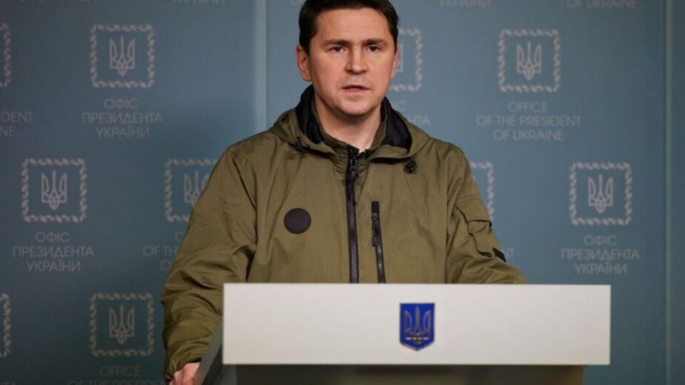 Подоляк предвидит сценарий, который РФ разработала для "переговоров" с Украиной, и считает их на данный момент бесполезными