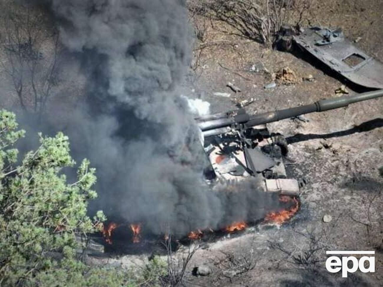 Россия потеряла почти 2 тыс. танков