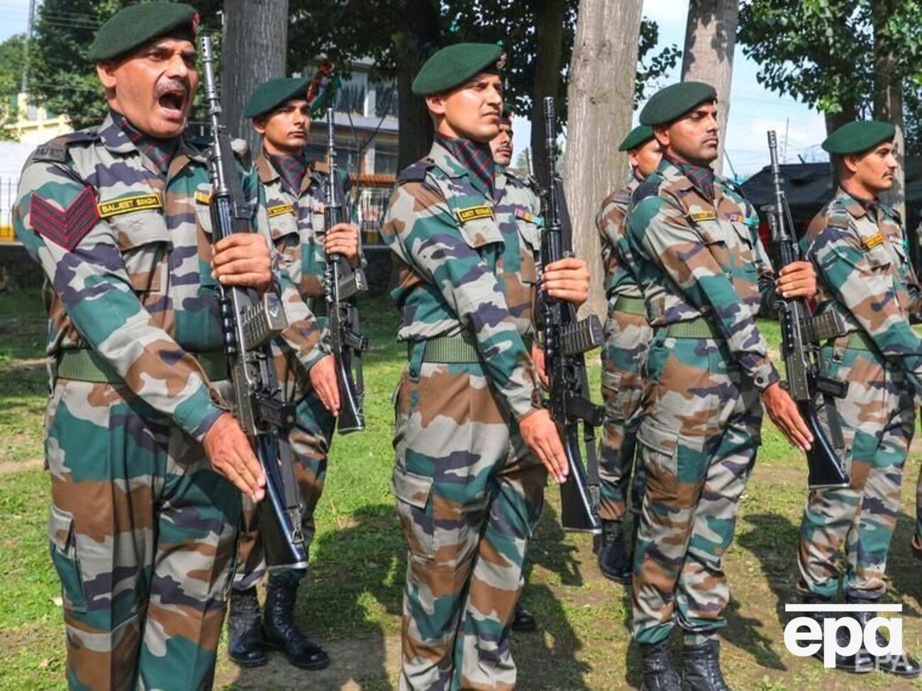 Индийские солдаты поехали на учения в Россию