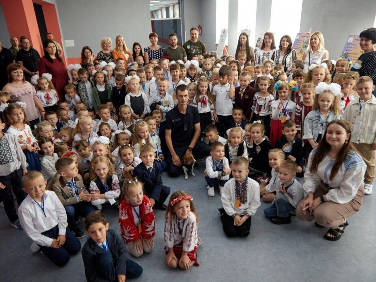 Президент привітав із 1 вересня учнів ірпінської школи