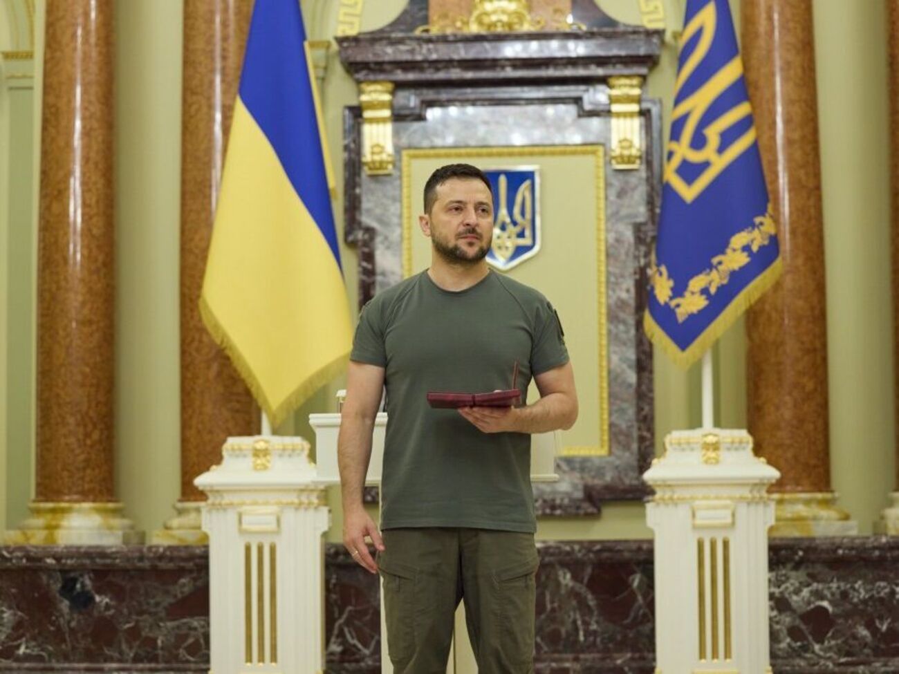 Зеленский: Журналисты помогли убедить неуверенных лидеров некоторых государств в нашей способности победить и донести, ради чего мы воюем