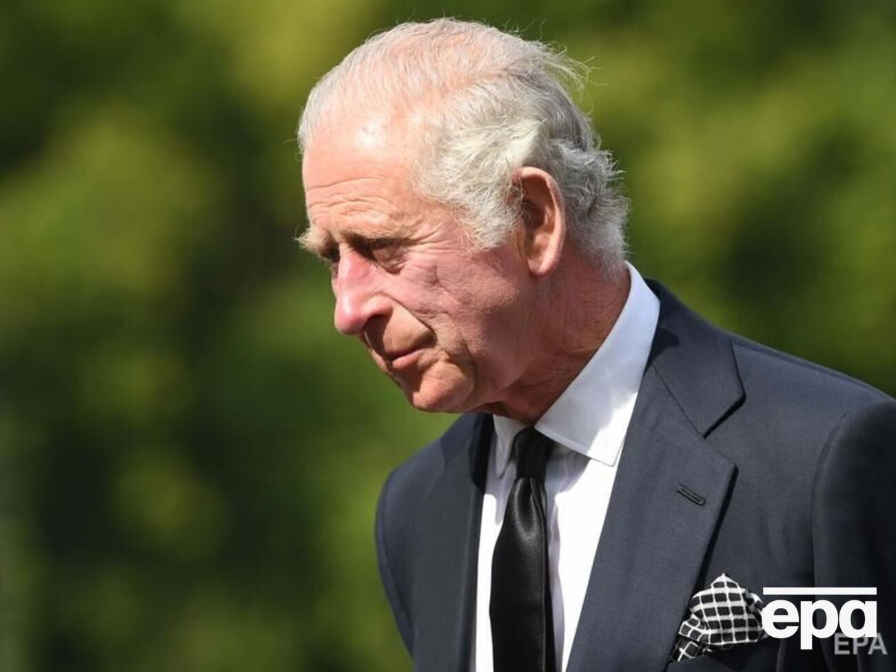 Після смерті Єлизавети II престол успадкував її старший син Чарльз