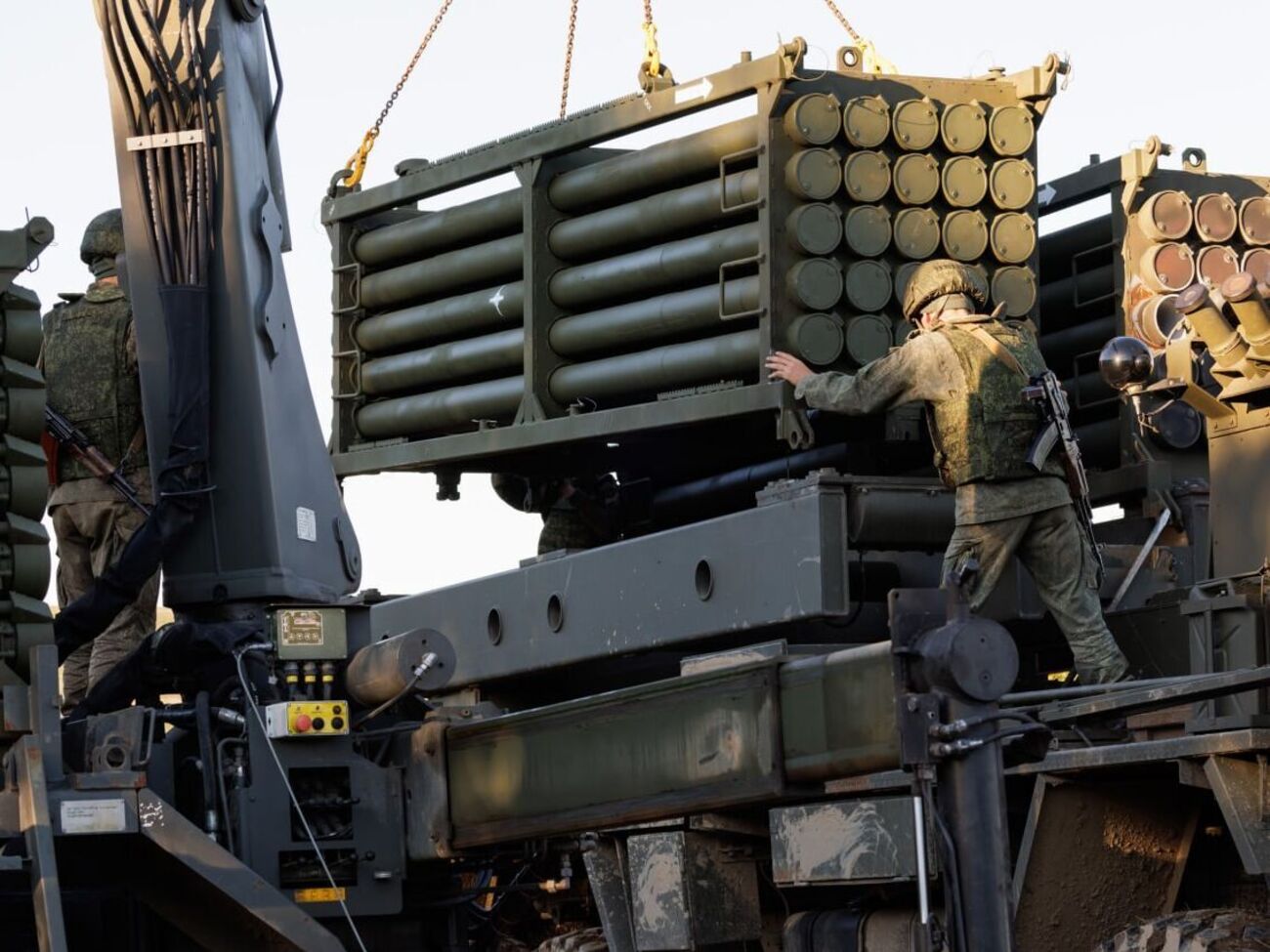 В Харьковской области подконтрольным оккупантам, по их заявлениям, остается только левый берег реки Оскол