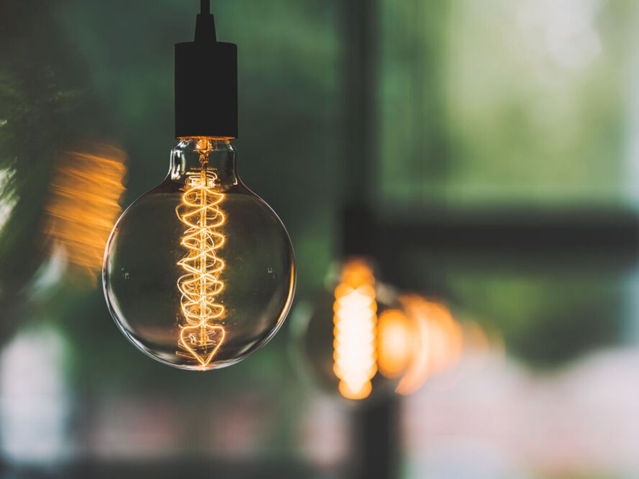 У кількох українських областях зникло світло