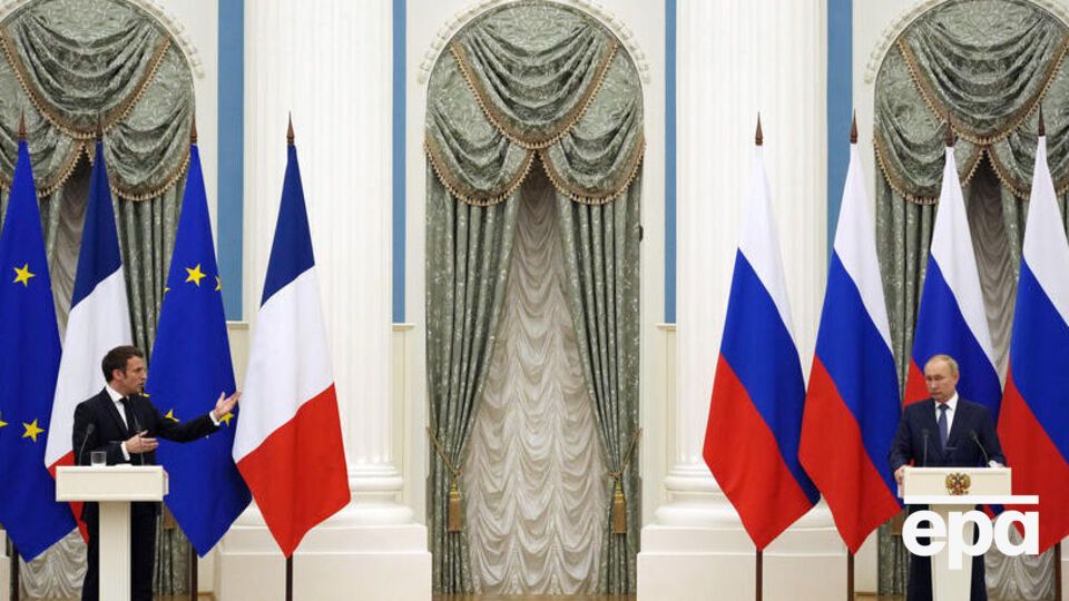 Макрон вновь поговорил с Путиным