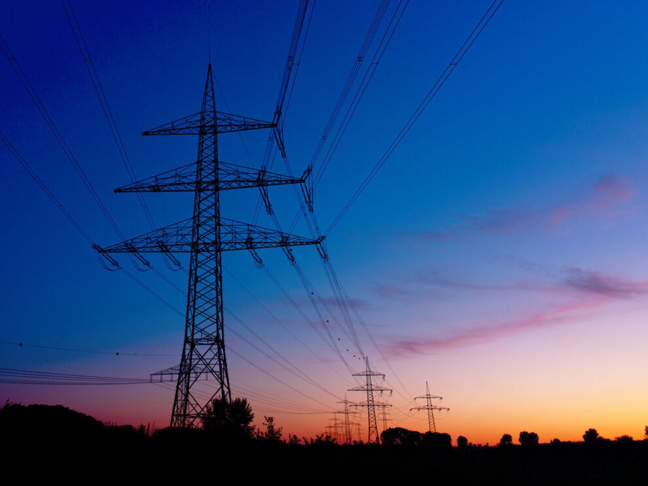 Унаслідок ворожих обстрілів увечері 11 вересня у Дніпропетровській області без світла залишилося майже 40 тис. сімей у кількох районах області