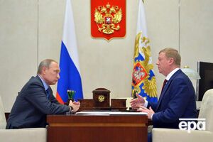 Возможно, под видом увольнения Путин отправил Чубайса на Запад в качестве переговорщика, полагает Пугачев
