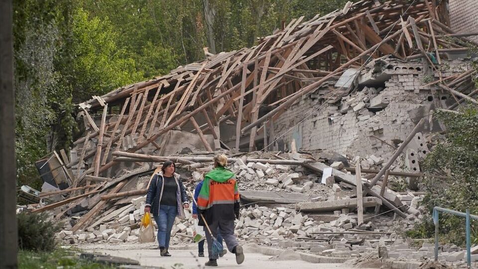 Оккупанты регулярно обстреливают населенные пункты Донецкой области