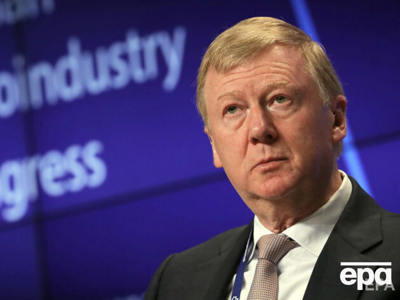 Чубайс имеет отношение к КГБ, считает Пугачев