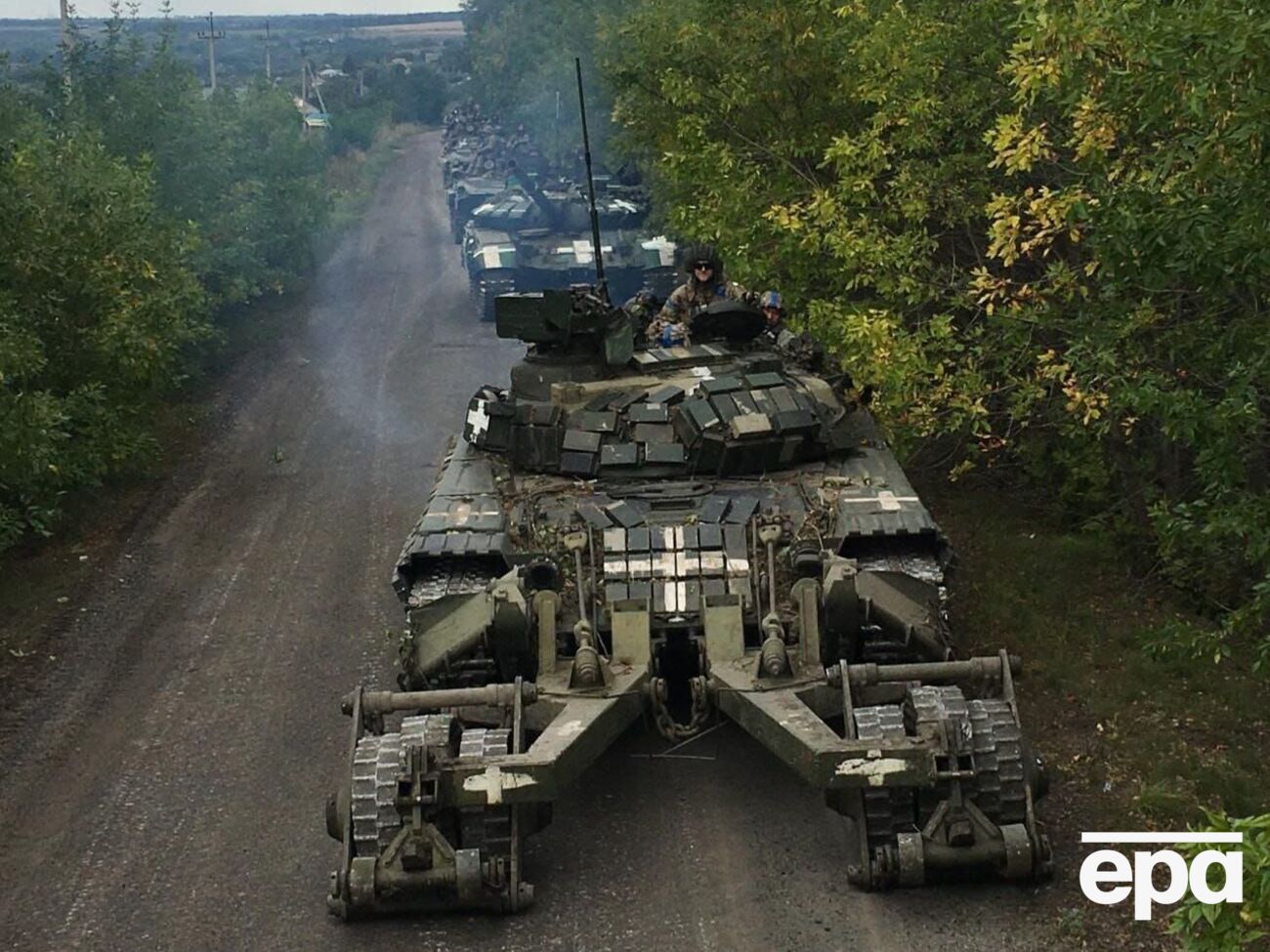 Украинские военные прошли обучение на Западе, отметил Пугачев