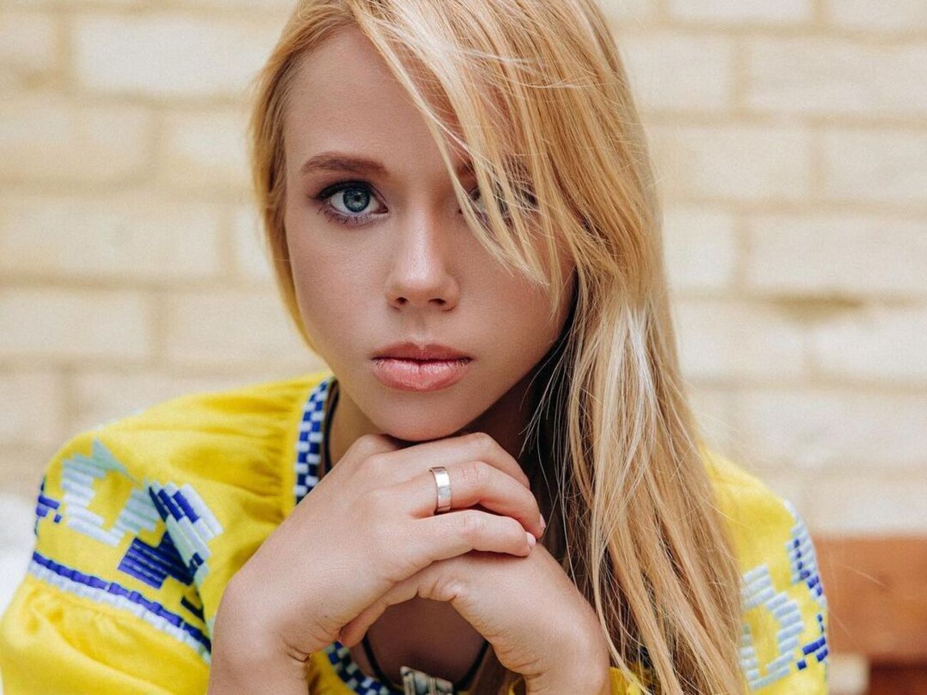 Катерина Прокопенко: Ми всі боремося за їхнє повернення. Врятуйте "Азов"