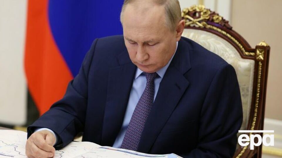 По данным СМИ, Путин лично занимается планированием военных действий в Украине