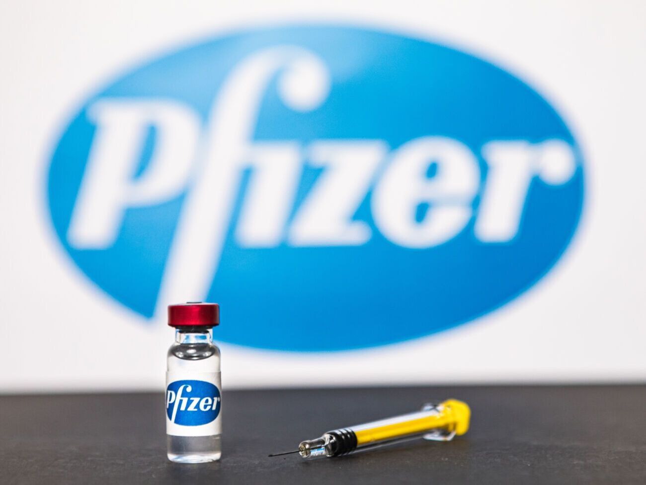 Україні Швеція передасть пів мільйона вакцин Pfizer